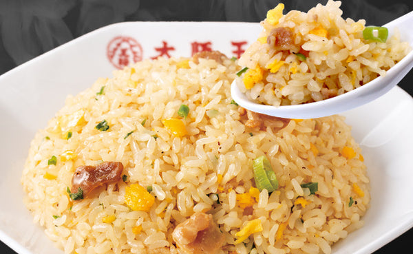 大阪王将「豚カルビチャーハン12袋＆餃子セット」