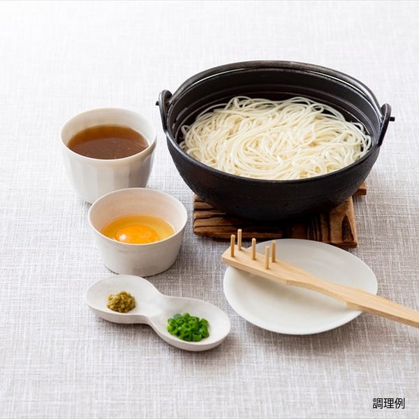 「あごだしで五島手延べうどん」
