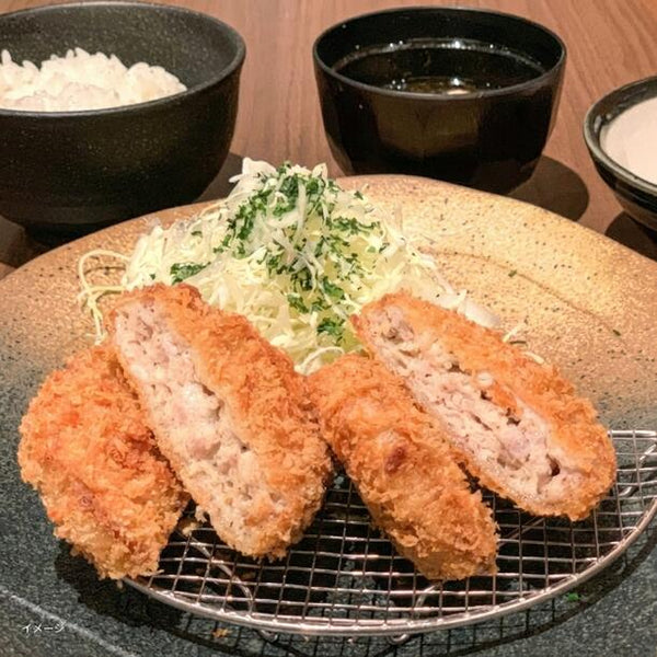 「黒毛和牛100％ メンチカツ」